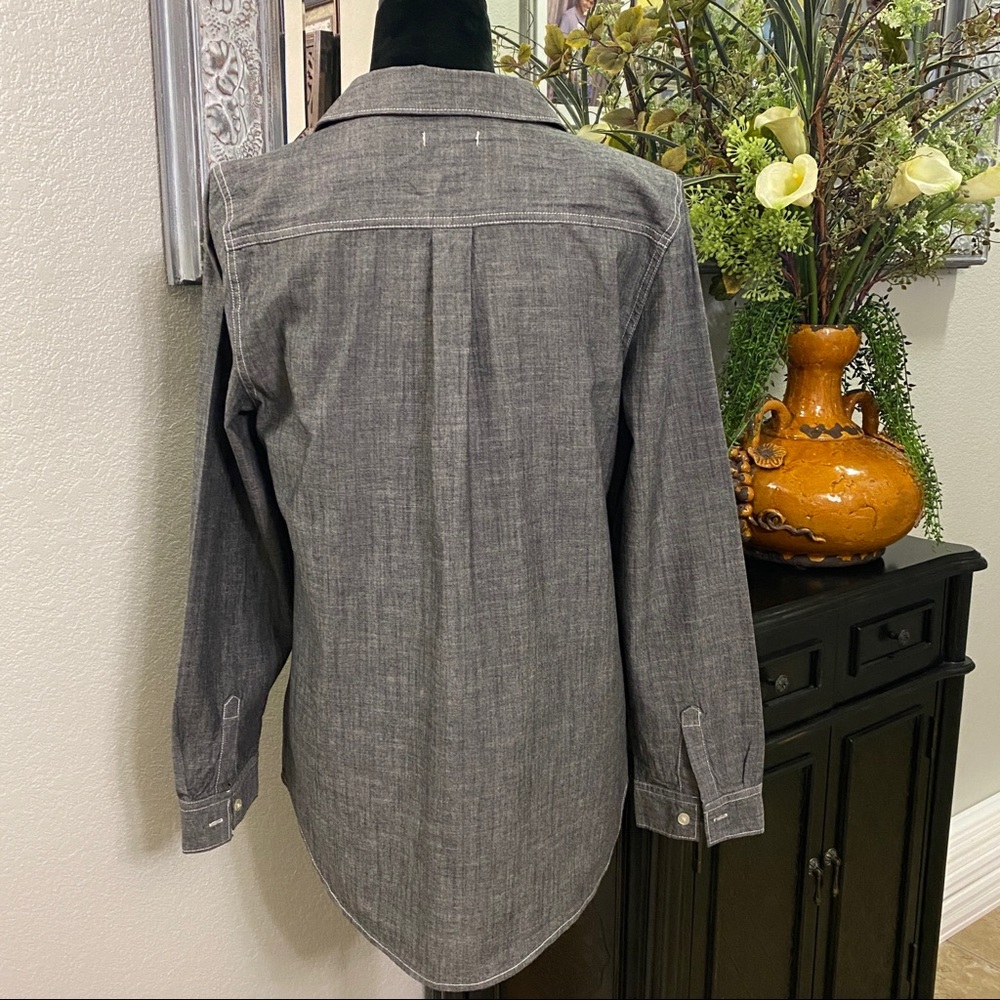 Old Navy- Button Down Top - Picture 2 of 4